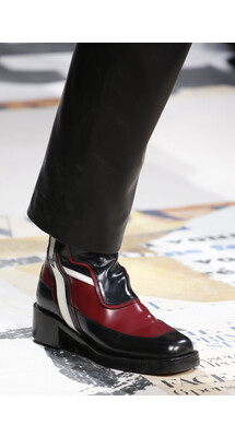 Details Christian Dior , Details Dior Fall 2018 Ready-to-Wear , Детали показа Кристиан Диор , Детали показа Диор осень зима 2018 , Fashion show , неделя моды в Париже , PFW , Мария Грация Кьюри , Mainstyles
